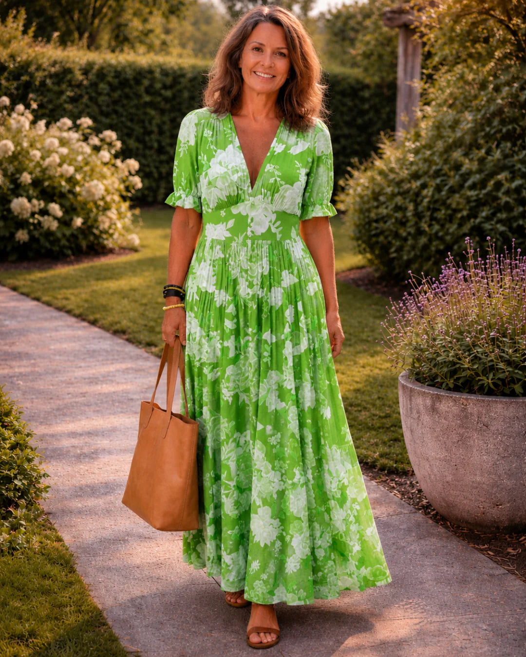 Ione | Sleeveless V-Neck Floral Midi Dress